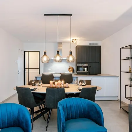 New With Parking And Direct Access To The Dike * Oostende