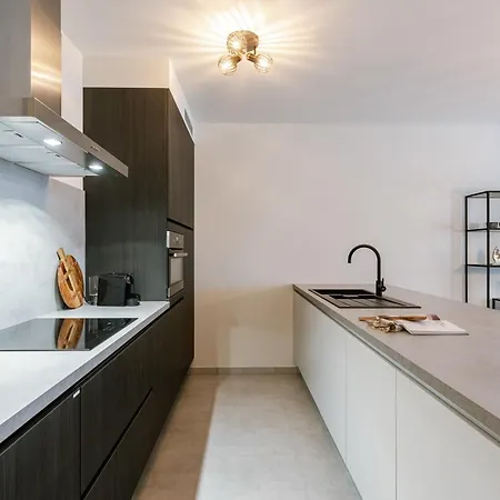 Apartamento New With Parking And Direct Access To The Dike